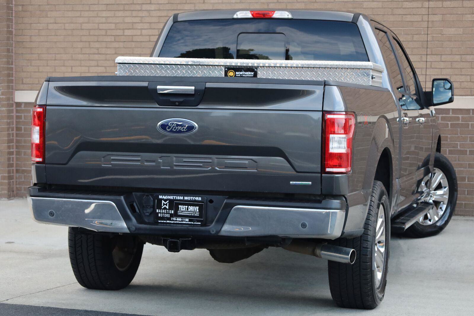 Used 2018 Ford F150 XLT w/ Equipment Group 302A Luxury AWD/4WD image 11
