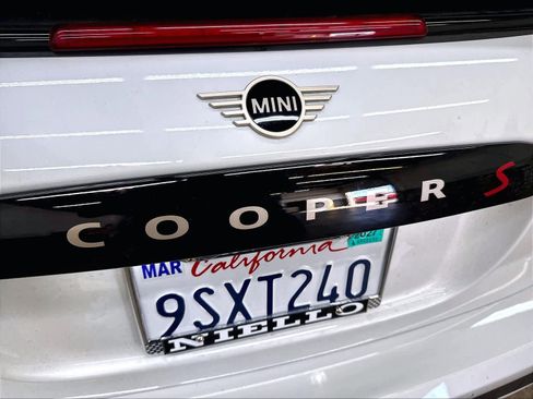 Used 2025 MINI Cooper S FWD image 11