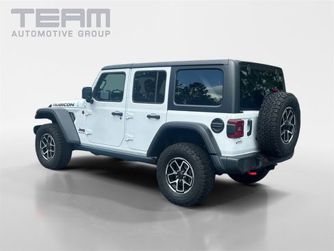 Used 2024 Jeep Wrangler Unlimited Rubicon image 5