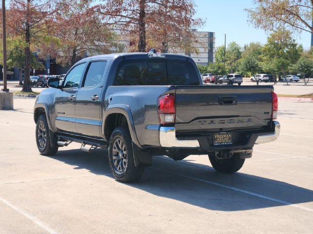 Used 2022 Toyota Tacoma SR5 RWD image 8