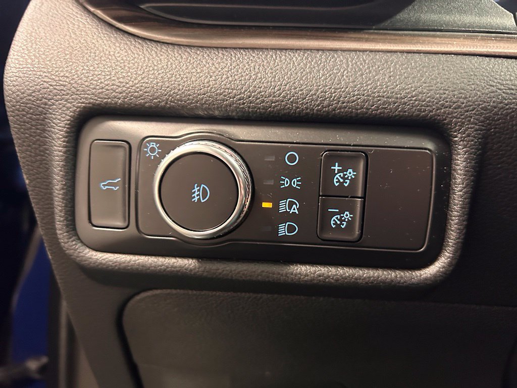 Used 2020 Ford Explorer Limited AWD/4WD image 12