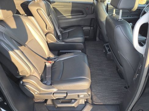 Certified 2024 Honda Odyssey EX-L image 25
