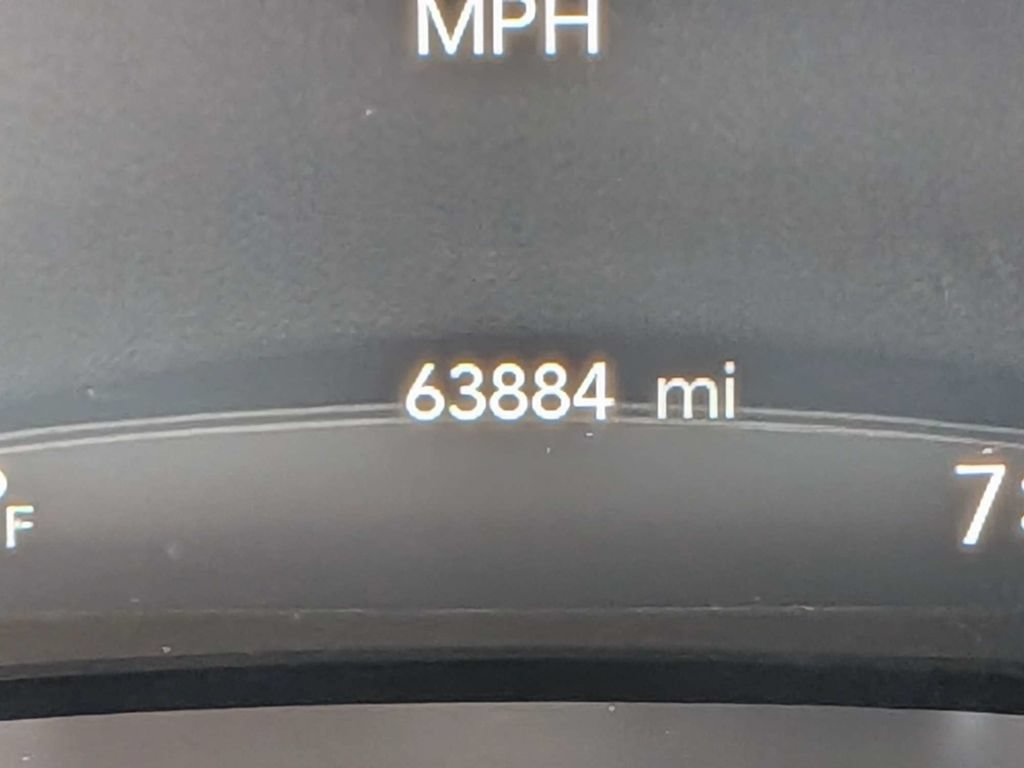 Used 2024 Chrysler Pacifica Touring-L FWD image 38