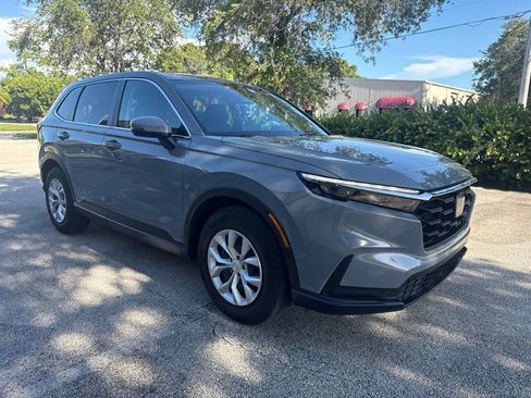 Used 2025 Honda CR-V LX image 5