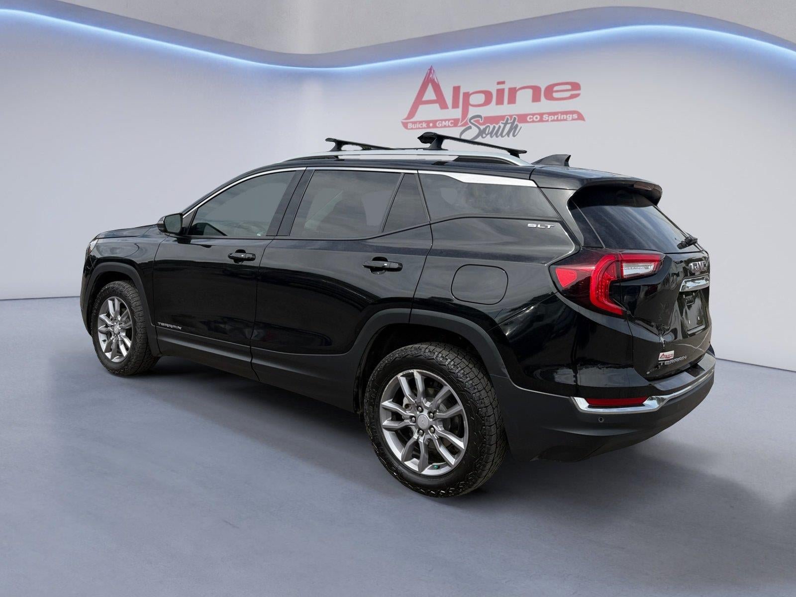 Used 2024 GMC Terrain SLT w/ Tech Package AWD/4WD image 3