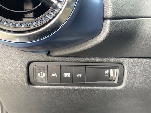 New 2026 Chevrolet Equinox EV LT image 20