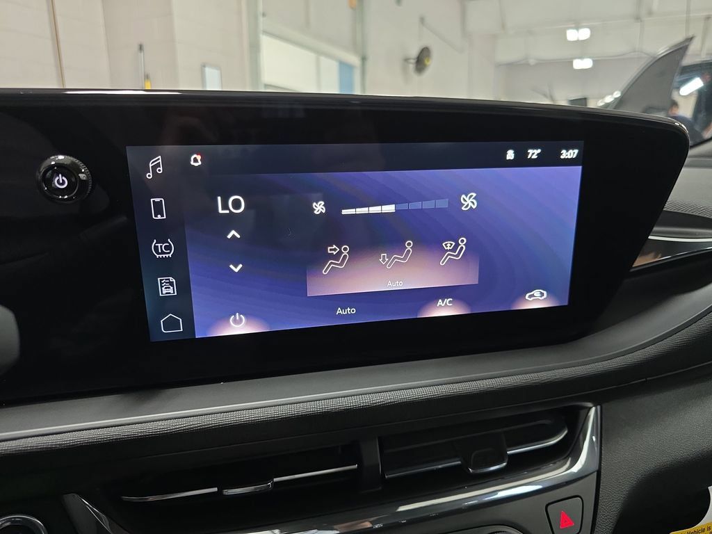 New 2026 Buick Envista Preferred w/ Convenience I Package FWD image 26