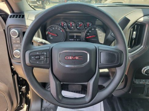 Used 2026 GMC Sierra 1500 Pro w/ Pro Value Package AWD/4WD image 17