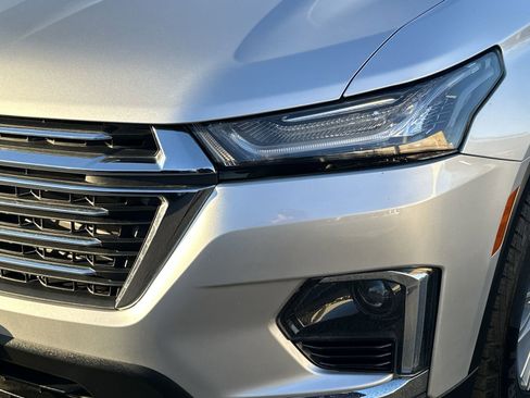 Certified 2022 Chevrolet Traverse LT w/ LPO, Floor Liner Package image 11