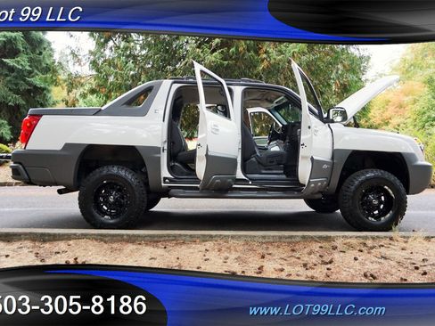 Used 2002 Chevrolet Avalanche 4x4 w/ North Face Edition image 28