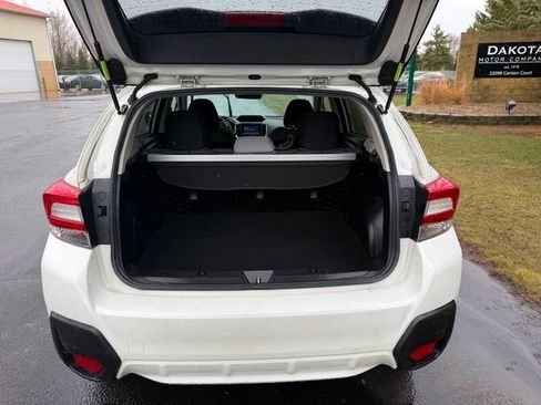 Used 2019 Subaru Crosstrek 2.0i AWD/4WD image 3