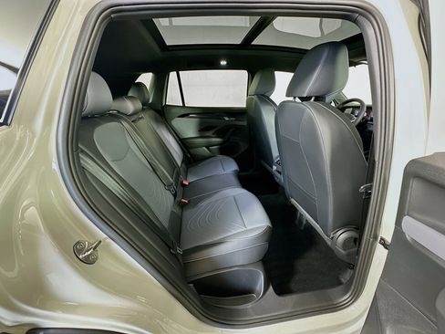 New 2026 Volkswagen Tiguan SE R-Line AWD/4WD image 27