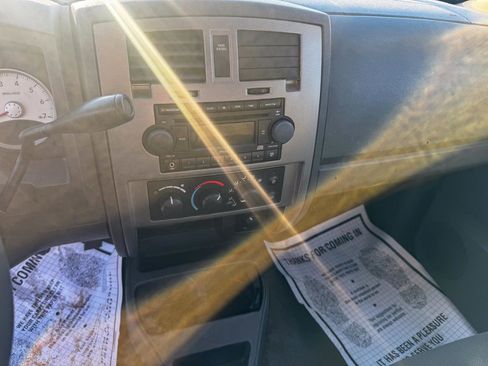 Used 2006 Dodge Dakota SLT image 13