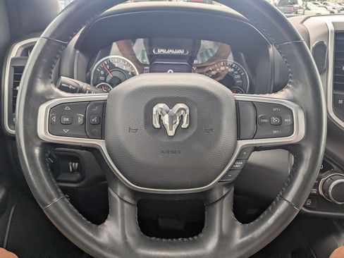 Used 2023 RAM 1500 Big Horn AWD/4WD image 18