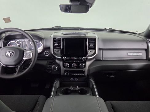 New 2026 RAM 1500 4x4 Crew Cab image 31