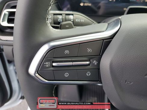 New 2026 Chevrolet Traverse High Country w/ LPO, Floor Liner Package image 27