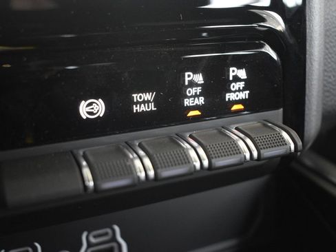 New 2026 RAM 2500 Big Horn AWD/4WD image 38