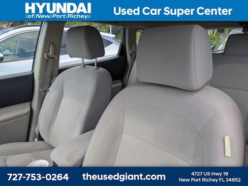 Used 2014 Nissan Rogue S w/ Convenience Package FWD image 3