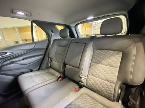 Used 2019 Chevrolet Equinox LT image 24