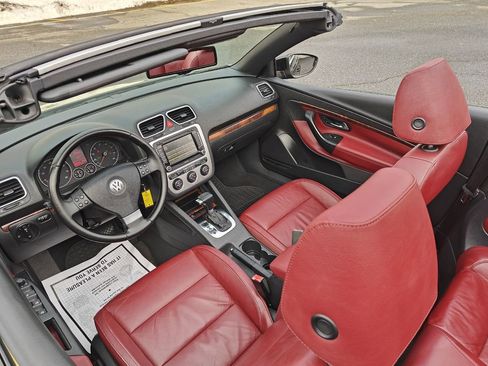 Used 2009 Volkswagen Eos Lux image 16