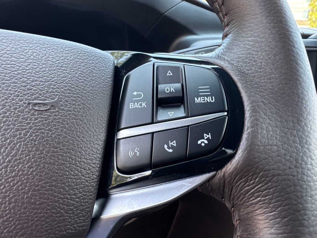 Used 2022 Ford Explorer King Ranch w/ Technology Package AWD/4WD image 27