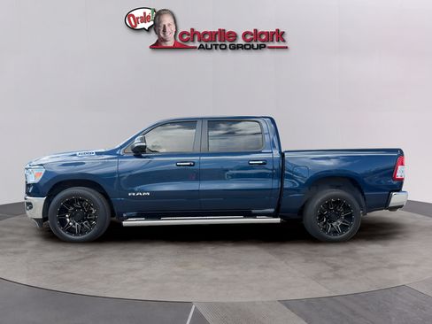 Used 2020 RAM 1500 Lone Star RWD image 3