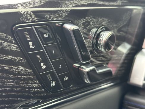 New 2026 Cadillac Escalade IQL Luxury image 35