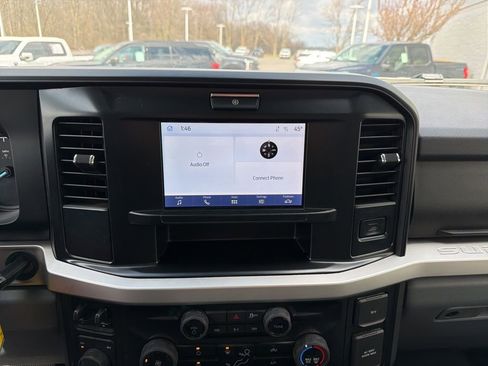 Used 2025 Ford F250 XLT image 12