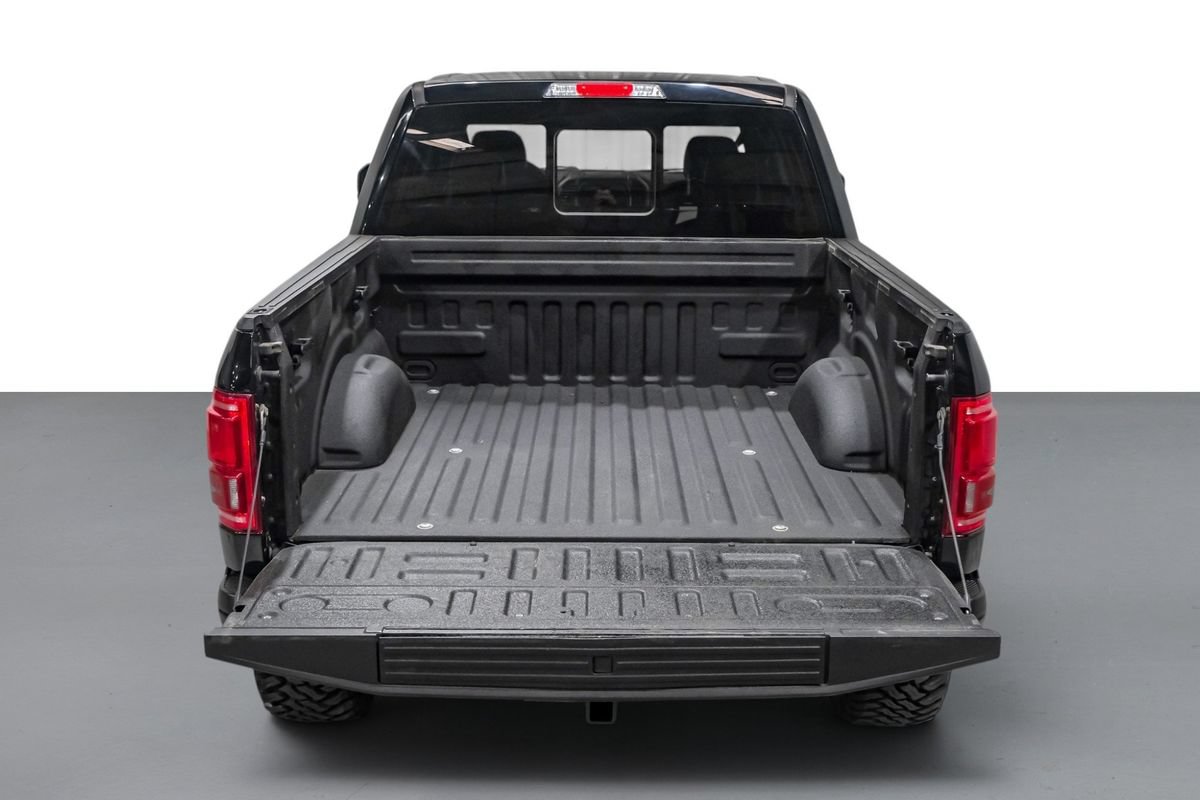 Used 2016 Ford F150 Platinum w/ Equipment Group 701A Luxury AWD/4WD image 58