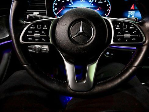 Used 2023 Mercedes-Benz GLS 450 4MATIC image 42