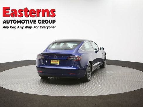 Used 2018 Tesla Model 3 Mid Range RWD image 37