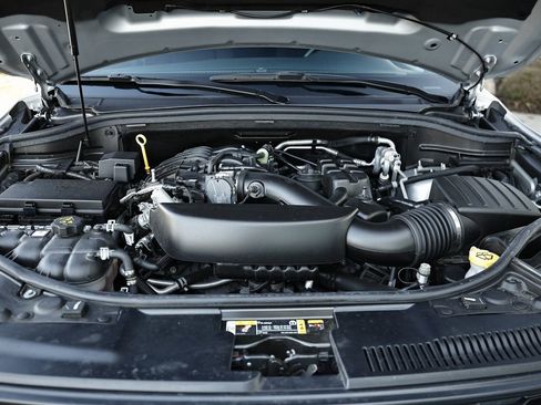 Used 2024 Dodge Durango GT image 28