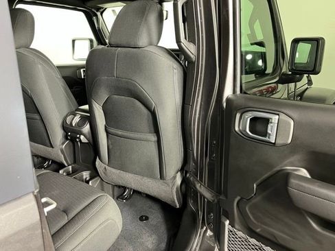 Used 2022 Jeep Wrangler Unlimited Sport AWD/4WD image 27
