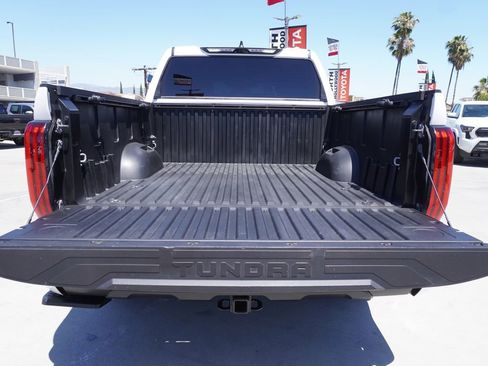 Used 2024 Toyota Tundra SR5 w/ SR5 Convenience Package AWD/4WD image 8