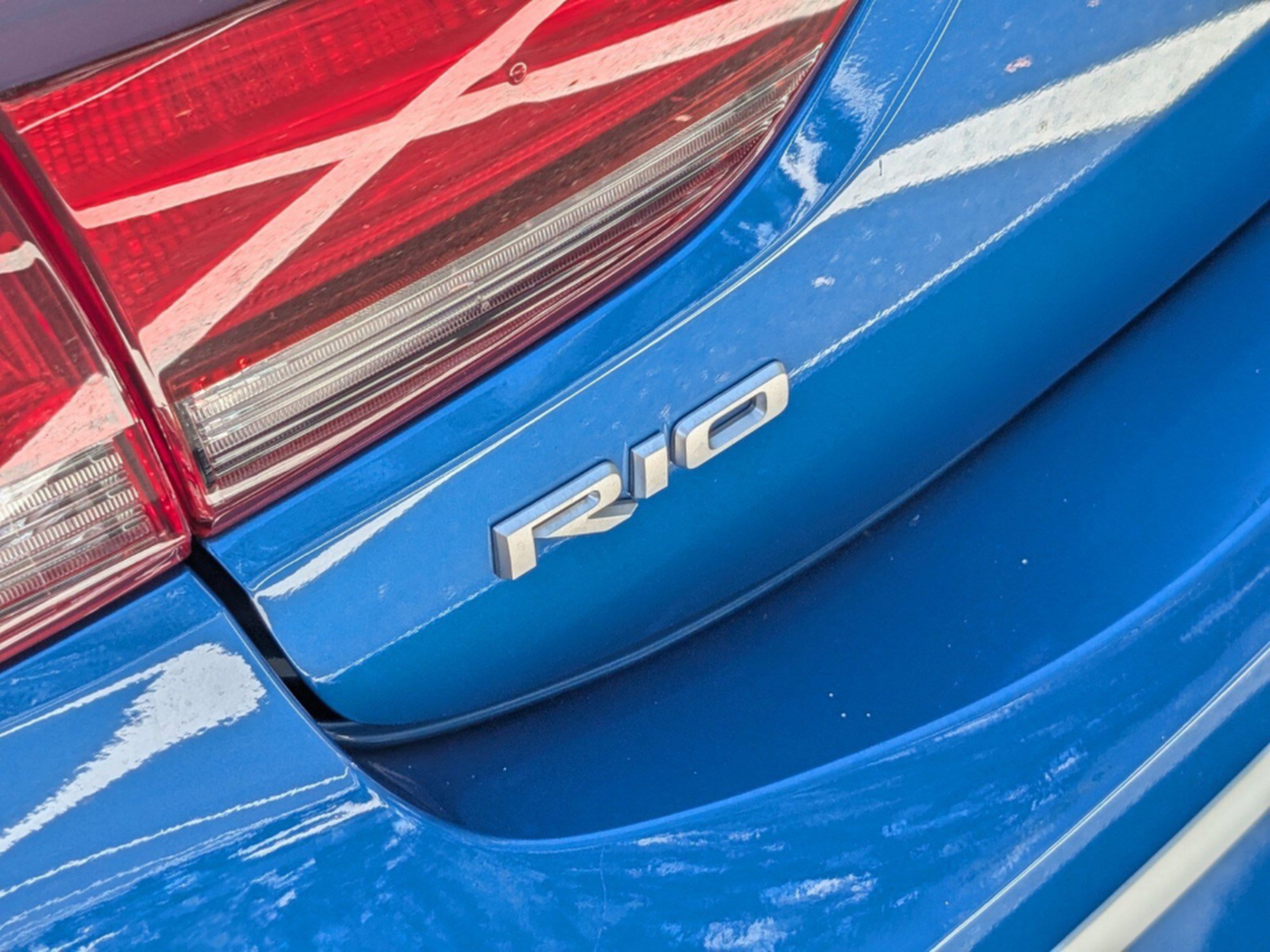 Certified 2023 Kia Rio S w/ Technology Package FWD image 31