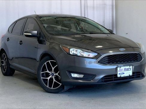Used 2018 Ford Focus SEL image 1