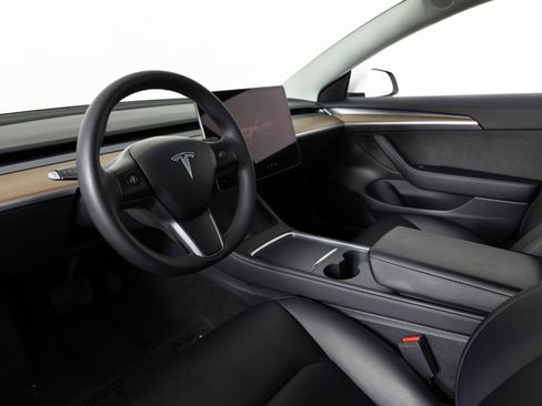 Used 2023 Tesla Model 3 Standard Range RWD image 12