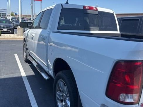 Used 2019 RAM 1500 Big Horn AWD/4WD image 3