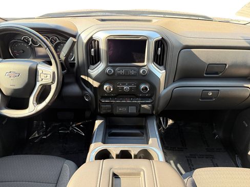 Used 2020 Chevrolet Silverado 1500 RST image 8