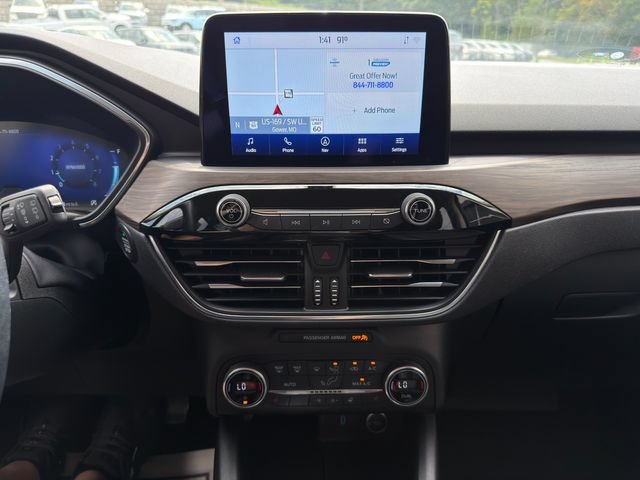 Used 2020 Ford Escape Titanium AWD/4WD image 23
