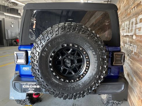 Used 2018 Jeep Wrangler Unlimited Rubicon AWD/4WD image 50