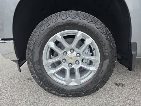 New 2026 Chevrolet Silverado 1500 LT AWD/4WD image 40