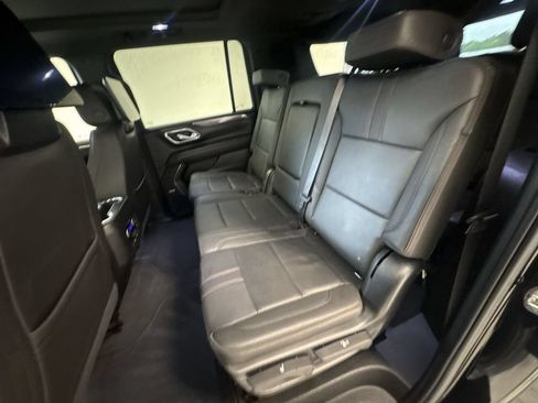Used 2023 Chevrolet Suburban RST w/ Sport Performance Package AWD/4WD image 26