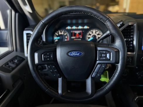 Used 2020 Ford F150 XLT w/ Equipment Group 302A Luxury AWD/4WD image 21