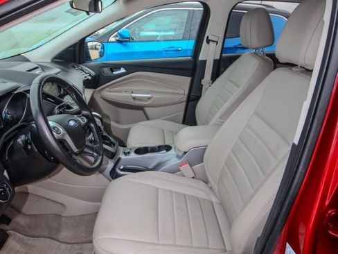Used 2016 Ford Escape SE w/ SE Leather Comfort Package AWD/4WD image 13