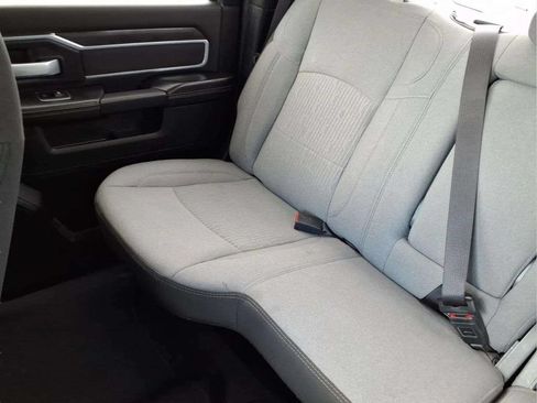 Used 2024 RAM 2500 Big Horn AWD/4WD image 17