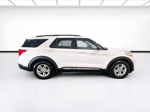 Used 2022 Ford Explorer XLT w/ Equipment Group 202A RWD image 23