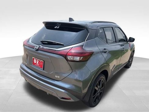 Used 2024 Nissan Kicks SR w/ SR Premium Package FWD image 5