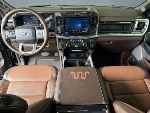 Used 2025 Ford F250 King Ranch w/ Chrome Package image 15