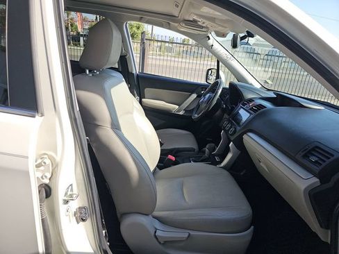 Used 2015 Subaru Forester 2.5i Touring w/ Eyesight & Navigation System AWD/4WD image 6